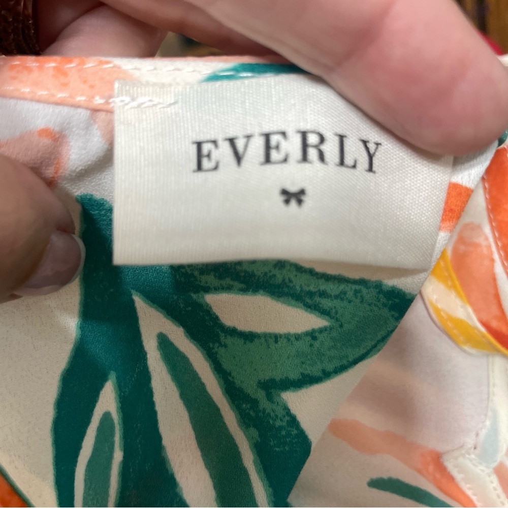 EUC Everly Womens Racerback Floral Dress Tank Size Small Peach Green on White - Picture 8 of 9